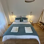 Hébergement de vacances Au Puy De Paugnat Charbonnieres-les-Varennes