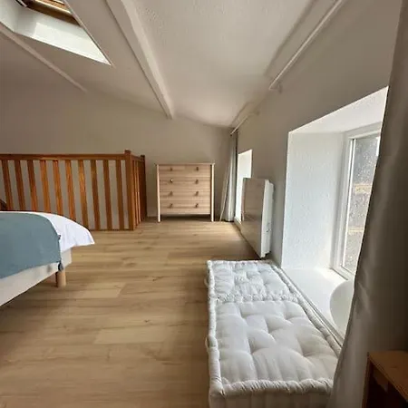 別荘 Au Puy De Paugnat