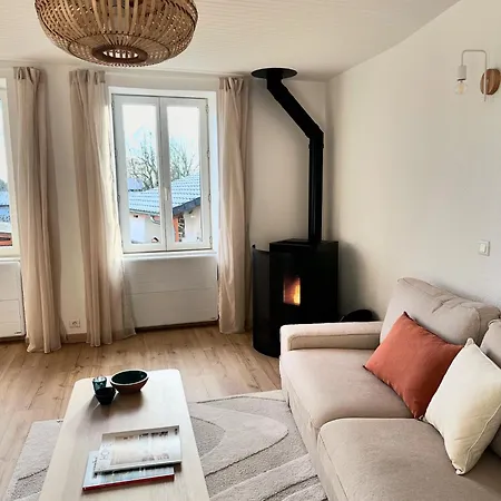 Au Puy De Paugnat Hébergement de vacances *